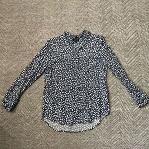 TOPSHOP BLUE FLORAL BOTTON DOWN SIZE 2